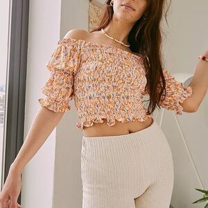 Urban Outfitters Medium Floral Smocked Shirred Off Shoulder Daydreamer Crop Top